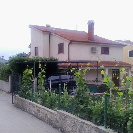 PUY Studio Apartman Edy 3 מראה חיצוני תמונה