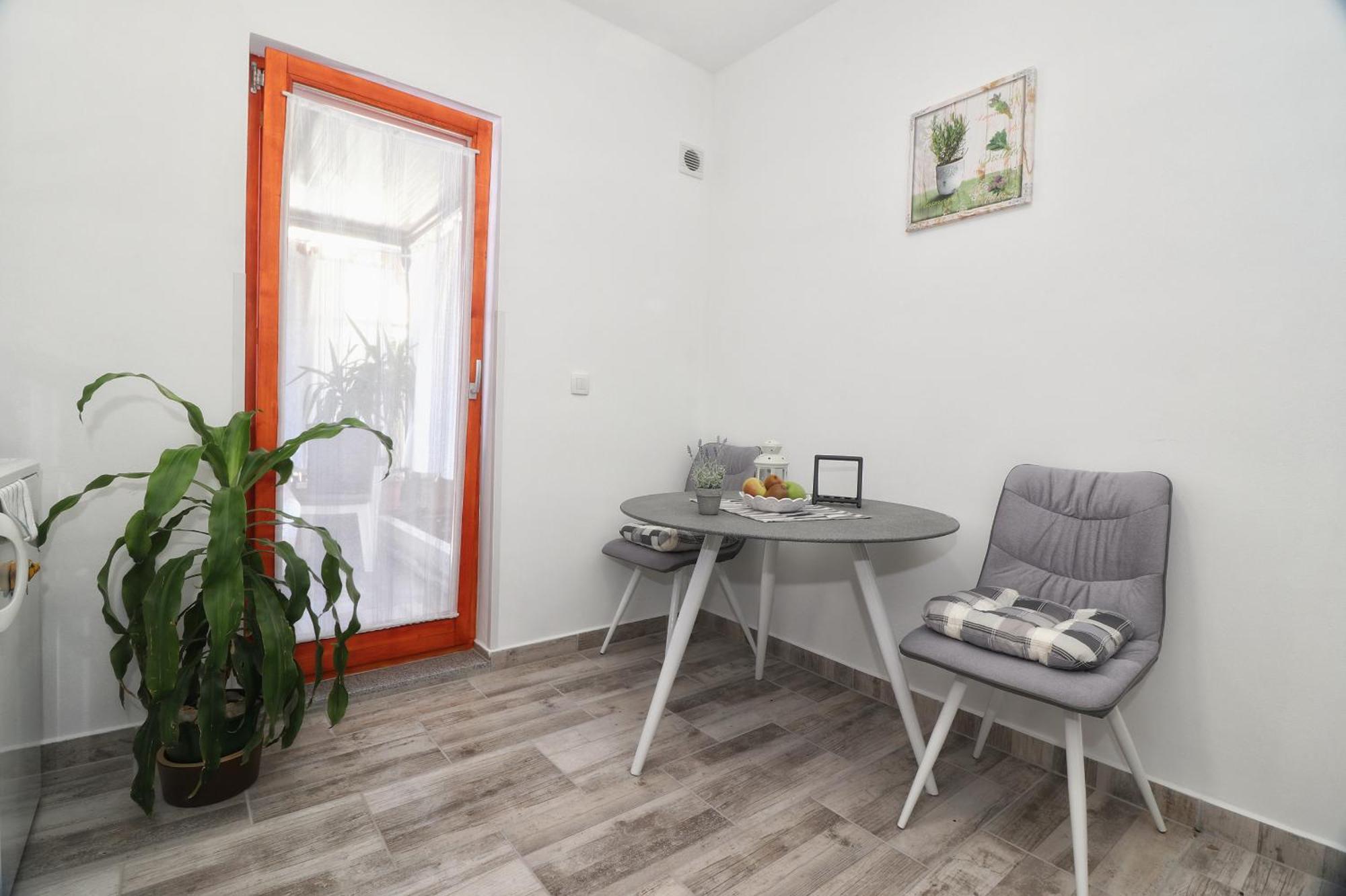 PUY Studio Apartman Edy 3 מראה חיצוני תמונה